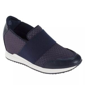 Baretraps® Jamese Casual Cliff Wedge Sneakers Navy Blue 8.5